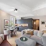 Apartman Centre 3 Bedroom, Modern & Bright *